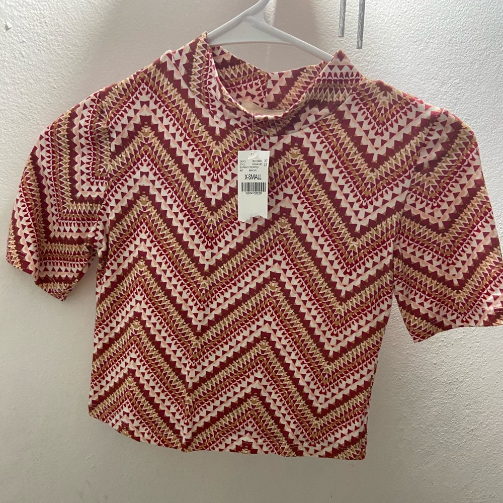 crop top